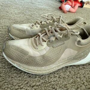 lululemon athletica Women's Beige Sneakers